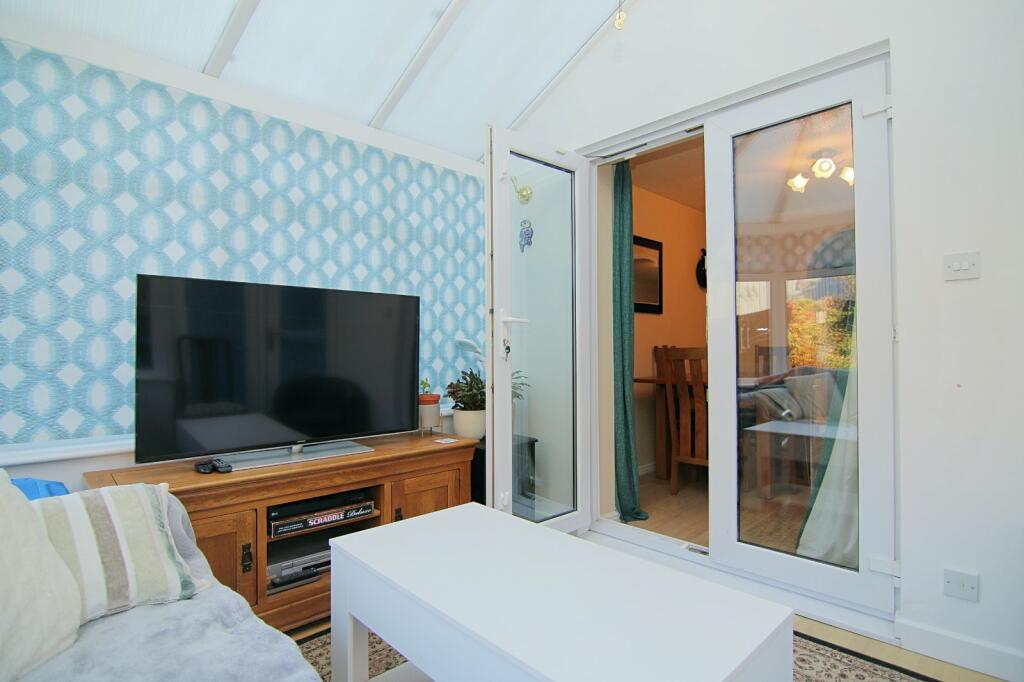 Additional property image - Croftlands, Idle, Bradford, BD10