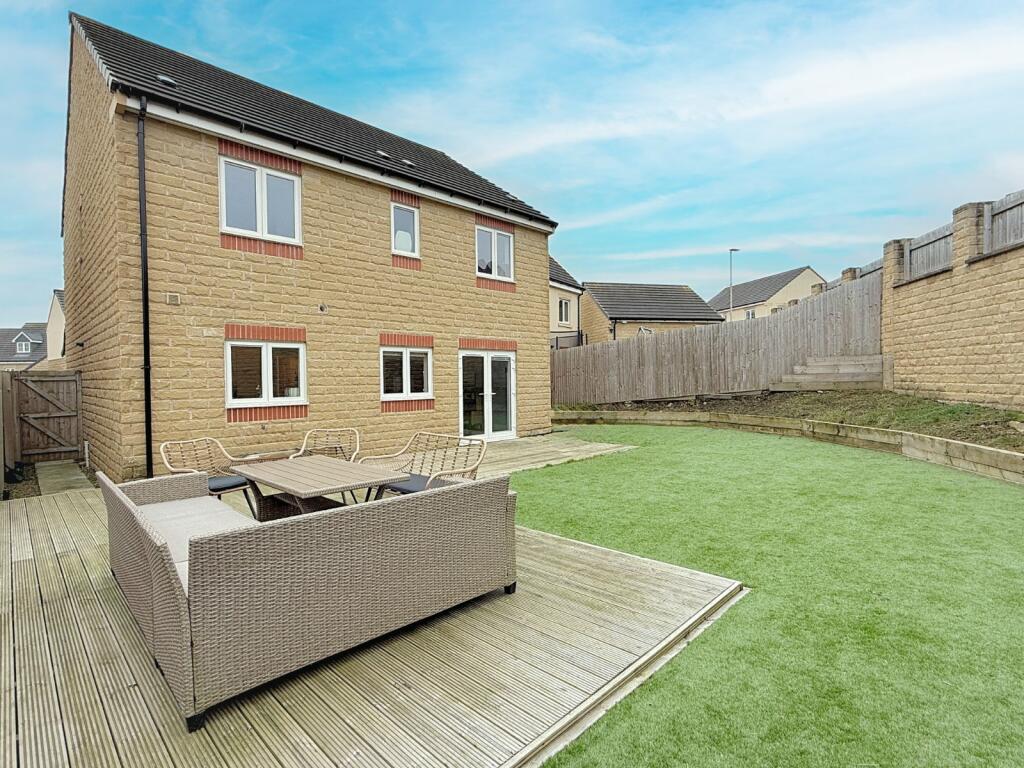 Additional property image - Dobson Rise, Apperley Bridge, Bradford, BD10
