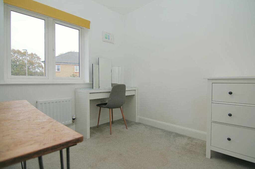 Additional property image - Dobson Rise, Apperley Bridge, Bradford, BD10