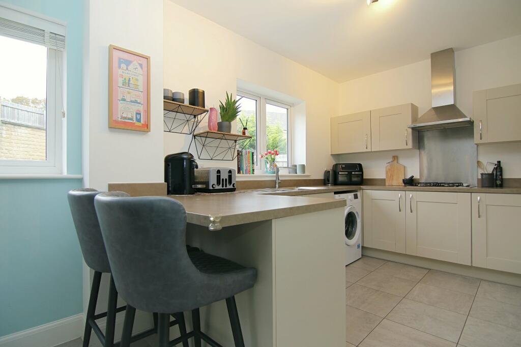 Additional property image - Dobson Rise, Apperley Bridge, Bradford, BD10