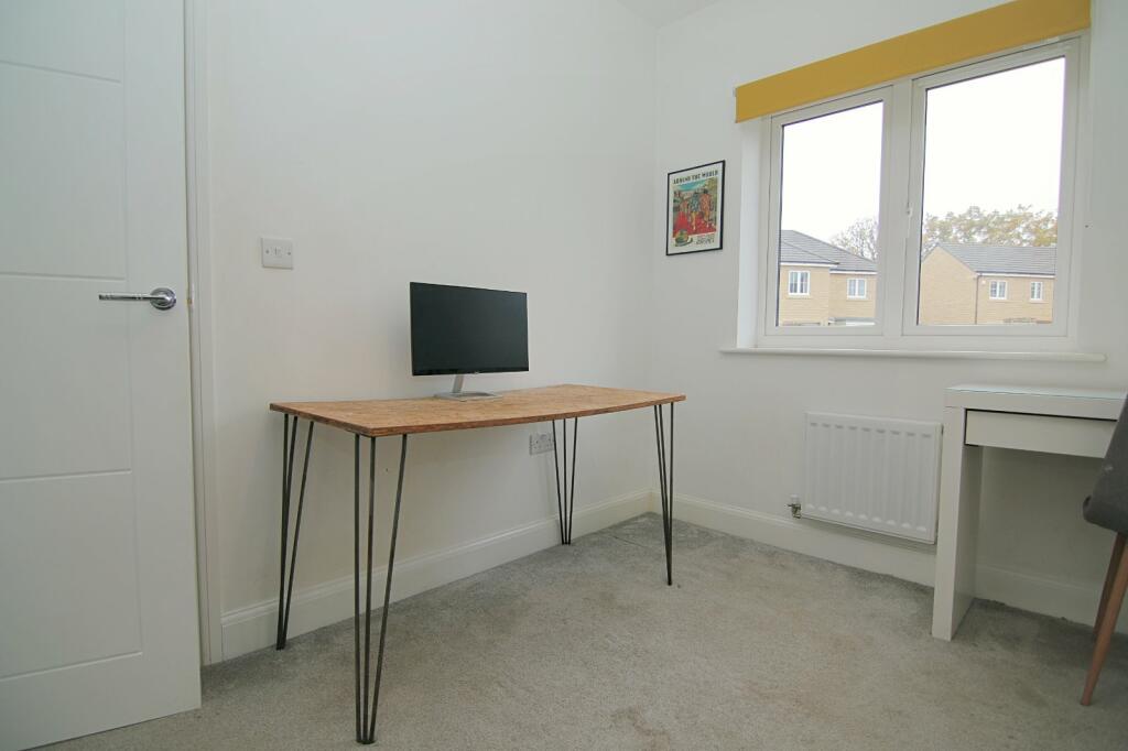 Additional property image - Dobson Rise, Apperley Bridge, Bradford, BD10