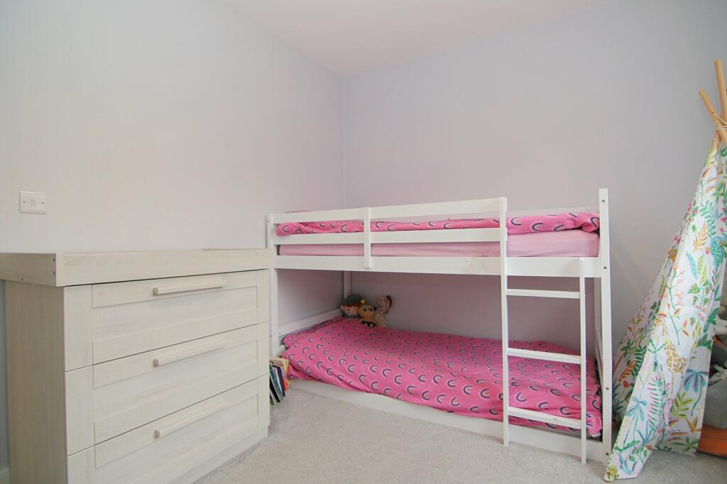 Additional property image - Dobson Rise, Apperley Bridge, Bradford, BD10