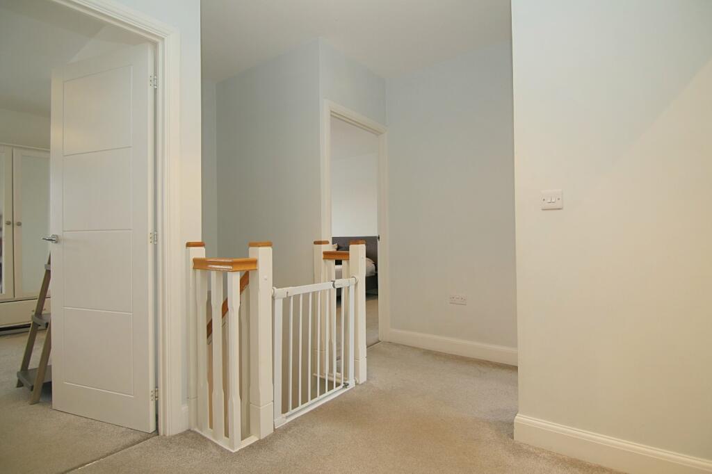 Additional property image - Dobson Rise, Apperley Bridge, Bradford, BD10