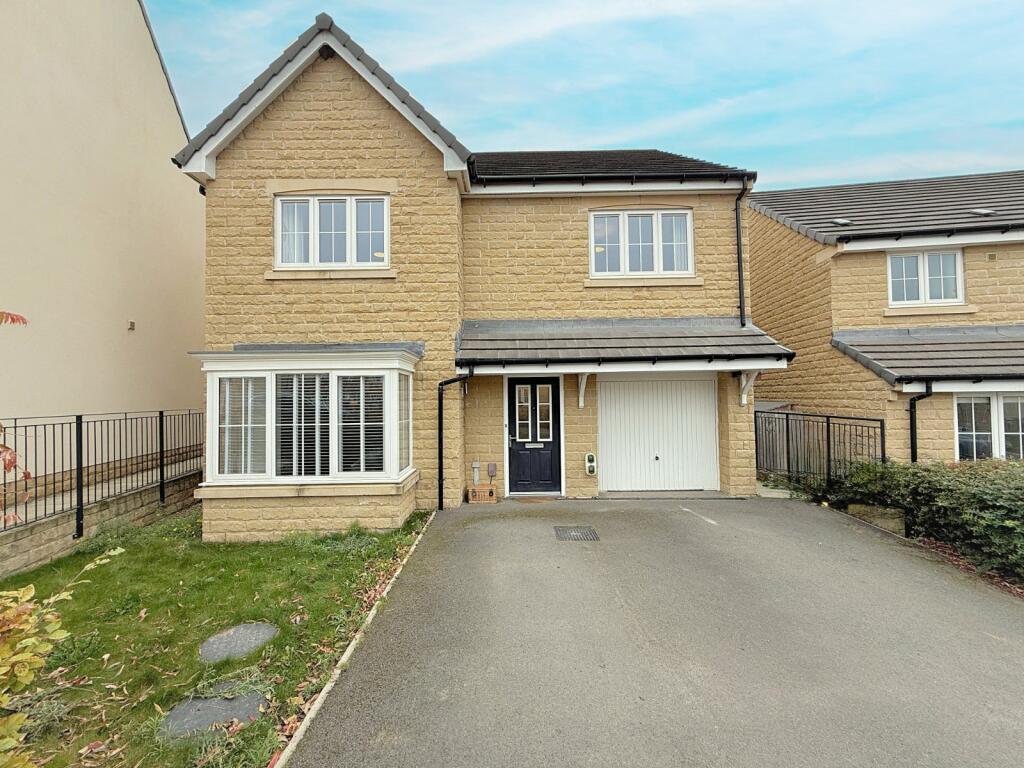 Additional property image - Dobson Rise, Apperley Bridge, Bradford, BD10
