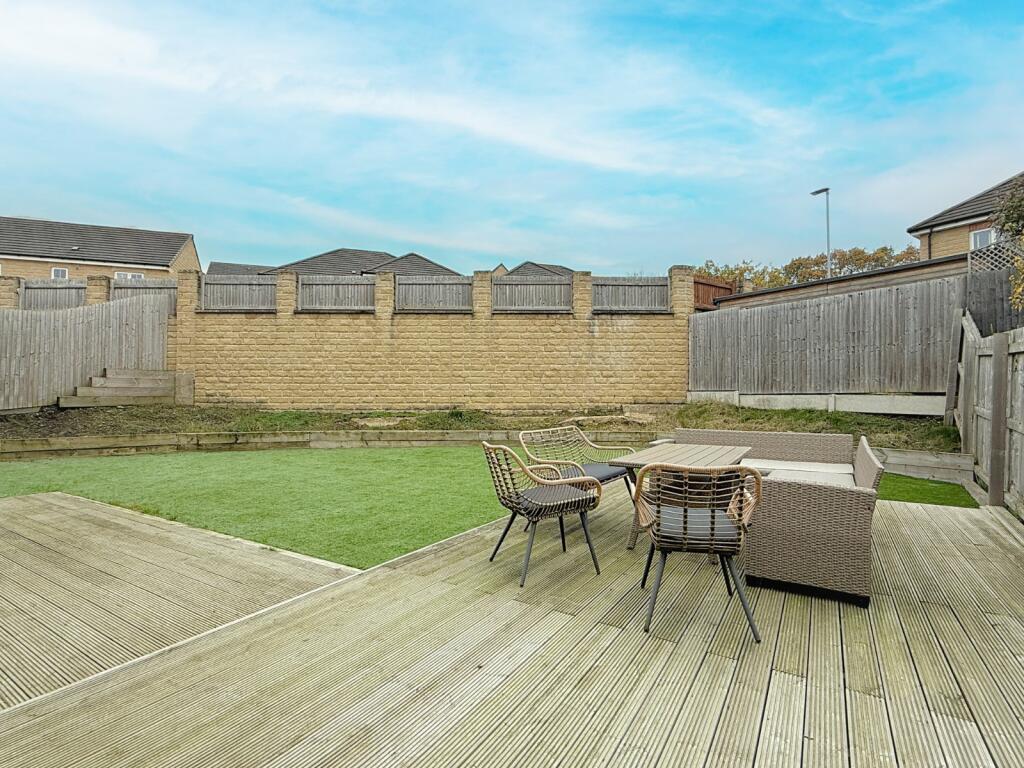 Additional property image - Dobson Rise, Apperley Bridge, Bradford, BD10