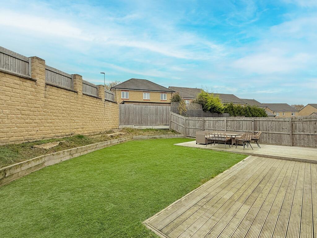 Additional property image - Dobson Rise, Apperley Bridge, Bradford, BD10