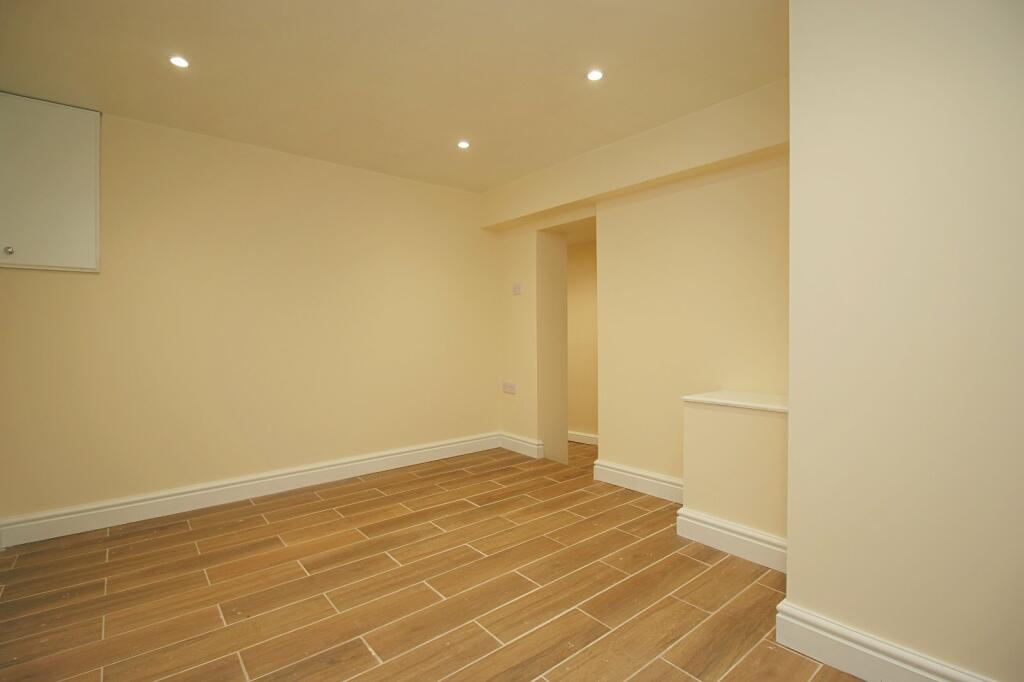 Additional property image - Westfield Lane, Wrose, Shipley, BD18
