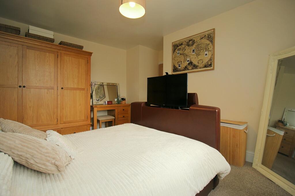 Additional property image - Westfield Lane, Wrose, Shipley, BD18