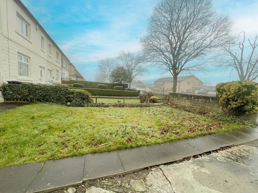 Additional property image - Kings Road, Wrose, Bradford, BD2