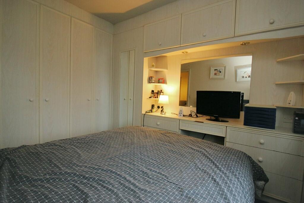 Additional property image - Kings Road, Wrose, Bradford, BD2