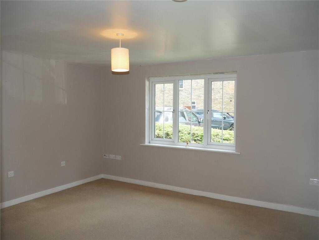 Additional property image - Longlands, Idle, Bradford, BD10