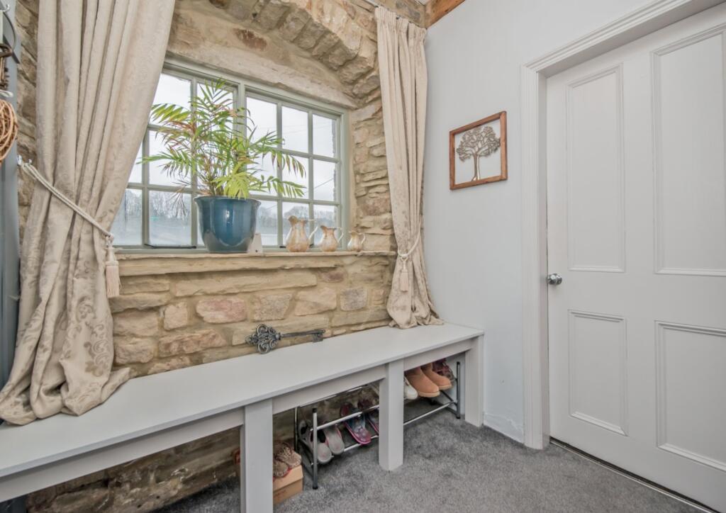 Additional property image - Windhill Old Road, Thackley, Bradford, BD10