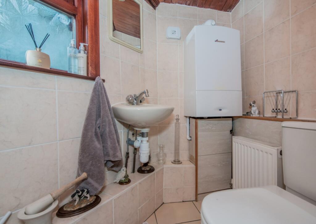 Additional property image - Hodgson Fold, Bradford, BD2