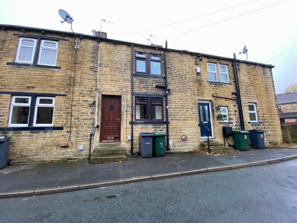 Main image of property: Wellington Street, Idle, Bradford, BD10