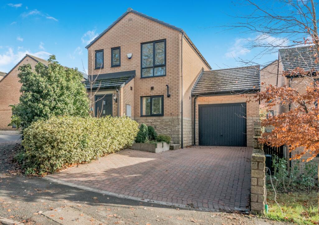 Main image of property: Meadow Walk, Poplars Park, Bradford, BD2