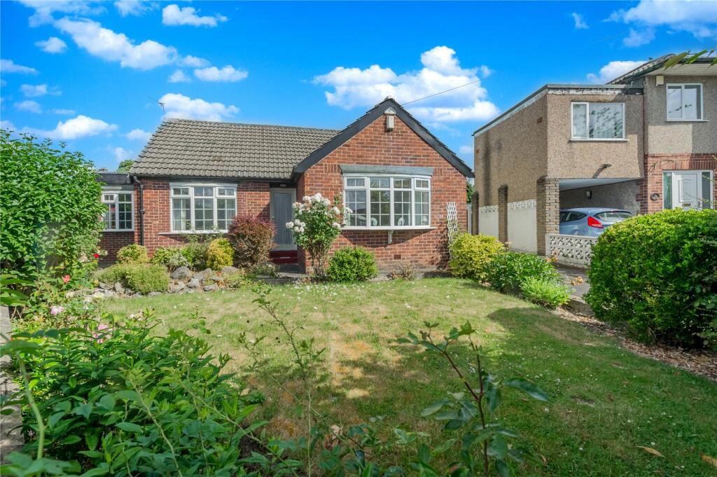 2 bedroom bungalow for sale in Woodlands Crescent, Gomersal, West ...