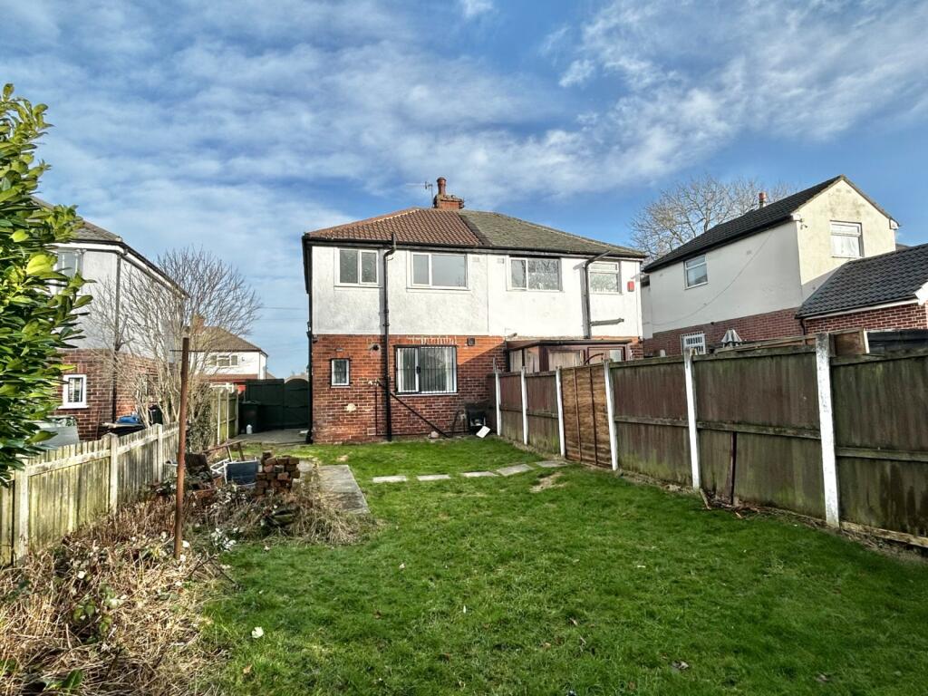 Additional property image - Laverton Road, East Bowling, Bradford, BD4