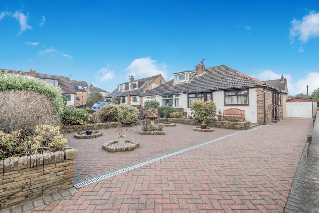 Main image of property: Lynwood Close, Birkenshaw, Bradford, West Yorkshire, BD11