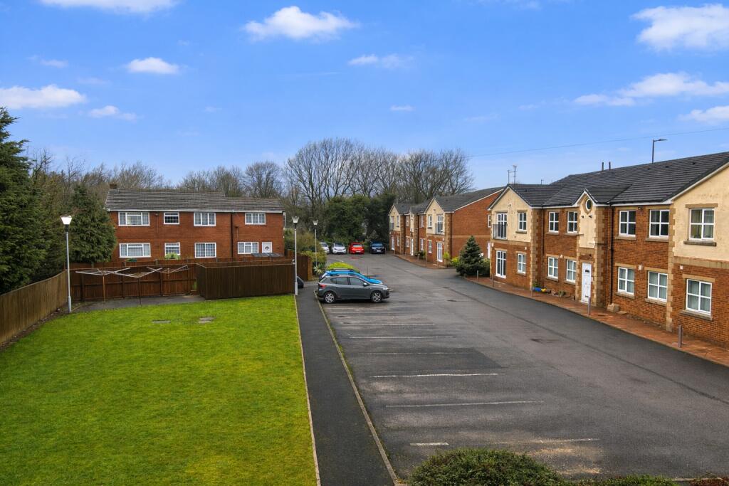 Main image of property: Bradford Road, East Bierley, Bradford, West Yorkshire, BD4