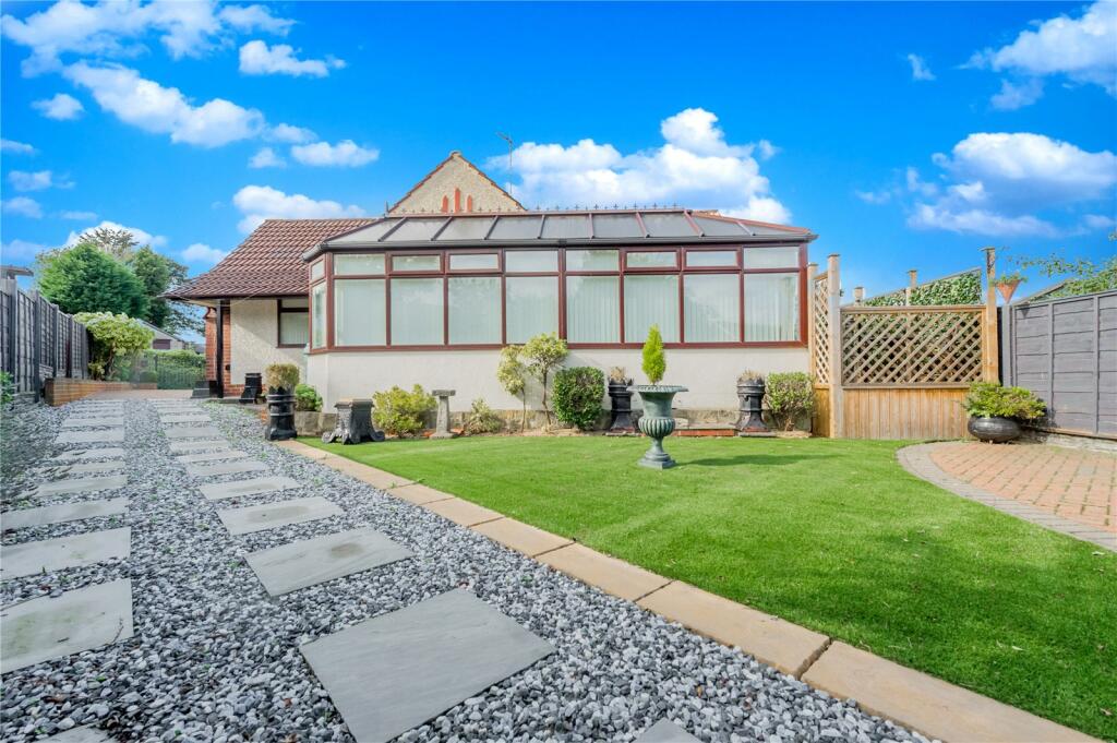 2 bedroom bungalow for sale in Hightown Road, Cleckheaton, West