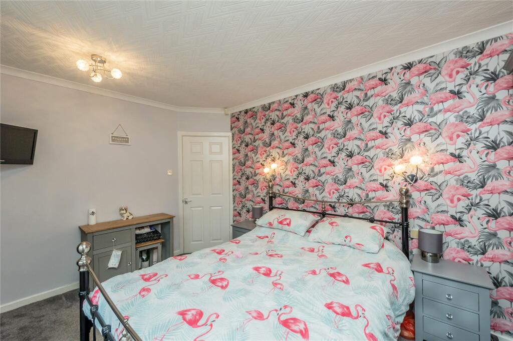 Additional property image - Knowle Lane, Wyke, West Yorkshire, BD12