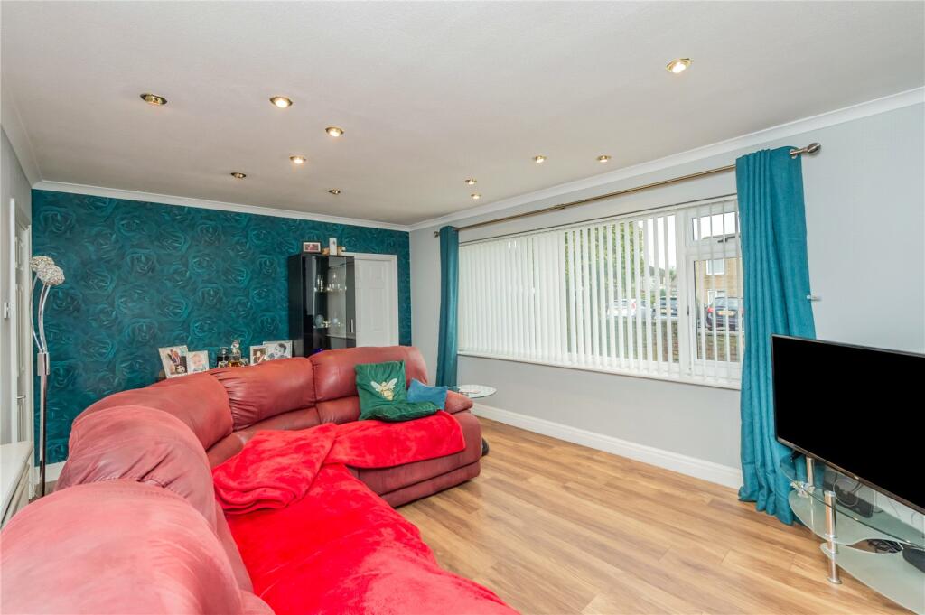 Additional property image - Knowle Lane, Wyke, West Yorkshire, BD12