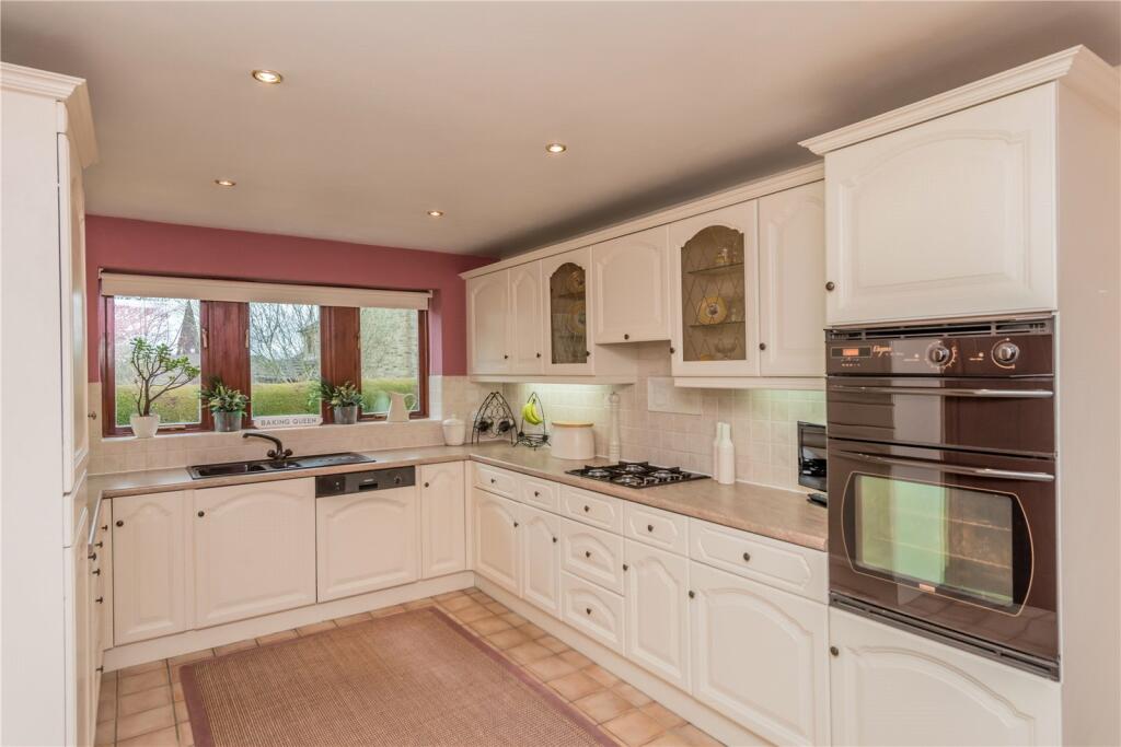 Additional property image - Hatchet Lane, Oakenshaw, Bradford, BD12