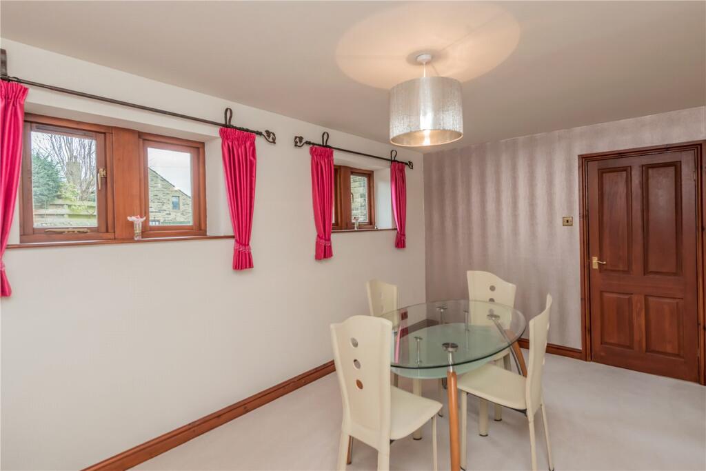 Additional property image - Hatchet Lane, Oakenshaw, Bradford, BD12