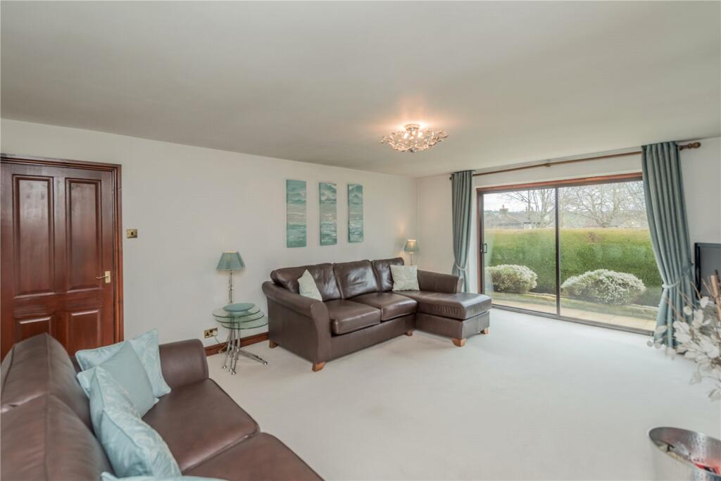 Additional property image - Hatchet Lane, Oakenshaw, Bradford, BD12