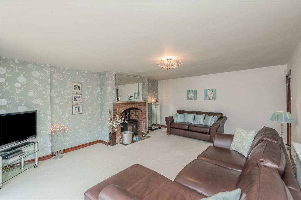 Additional property image - Hatchet Lane, Oakenshaw, Bradford, BD12