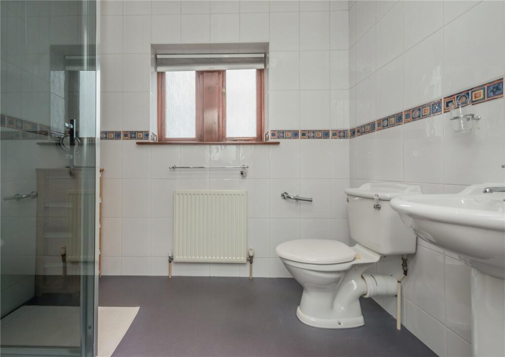 Additional property image - Hatchet Lane, Oakenshaw, Bradford, BD12