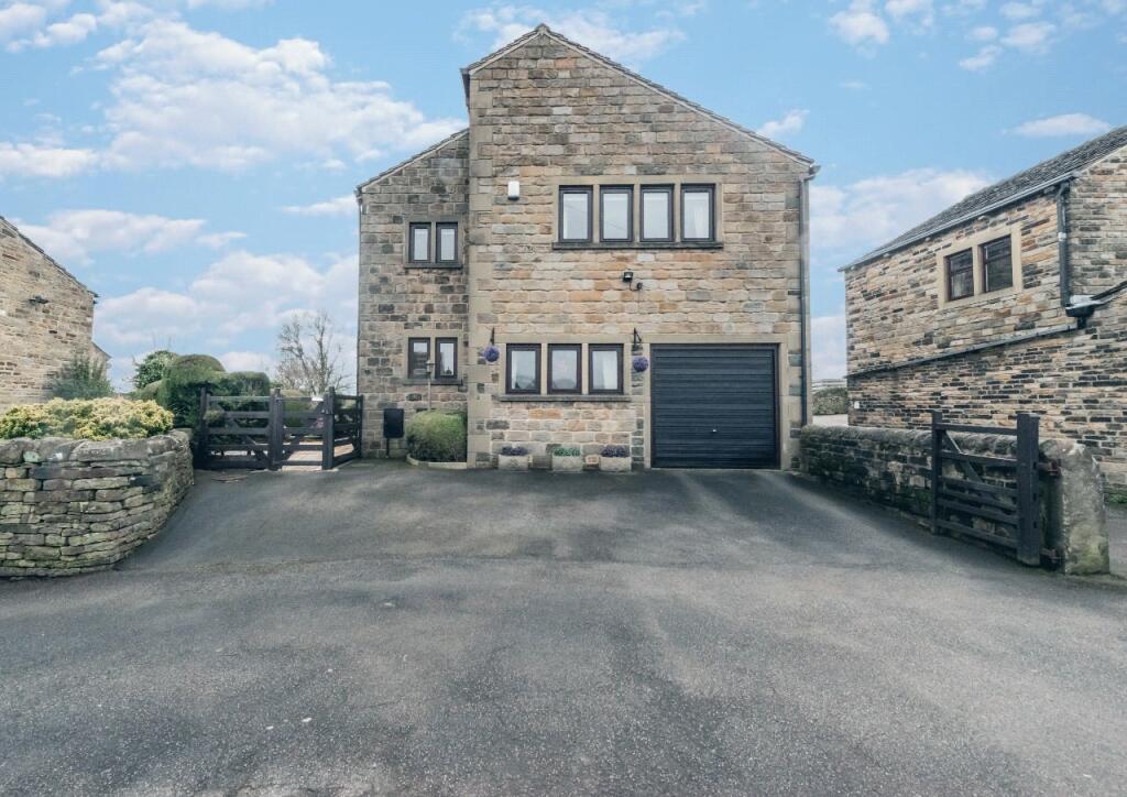 Additional property image - Hatchet Lane, Oakenshaw, Bradford, BD12