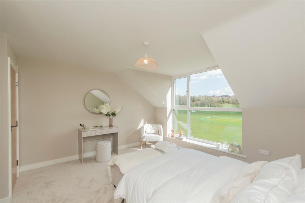 Additional property image - Spen Lane, Gomersal, Cleckheaton, BD19