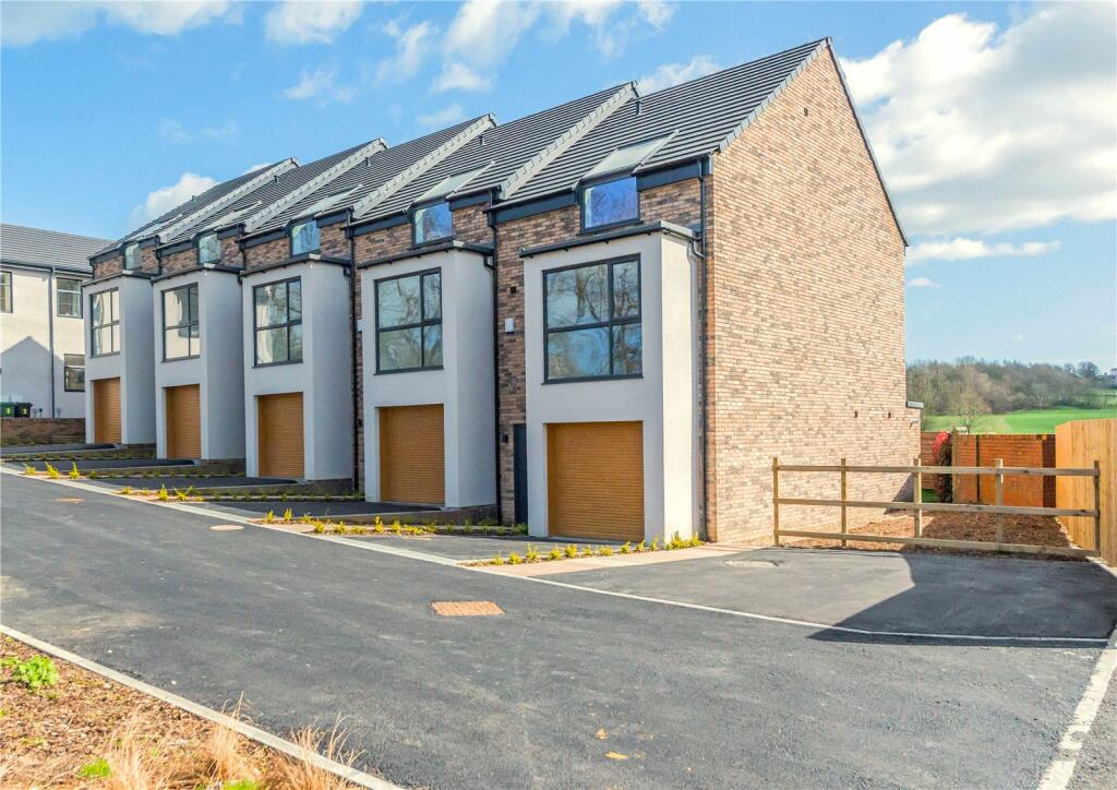 Additional property image - Spen Lane, Gomersal, Cleckheaton, BD19
