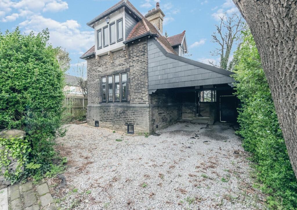 Additional property image - Whitcliffe Road, Cleckheaton, BD19