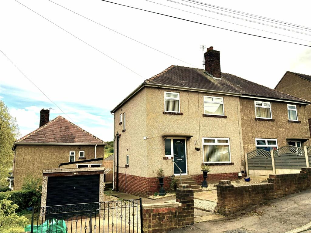 3 bedroom semi-detached house