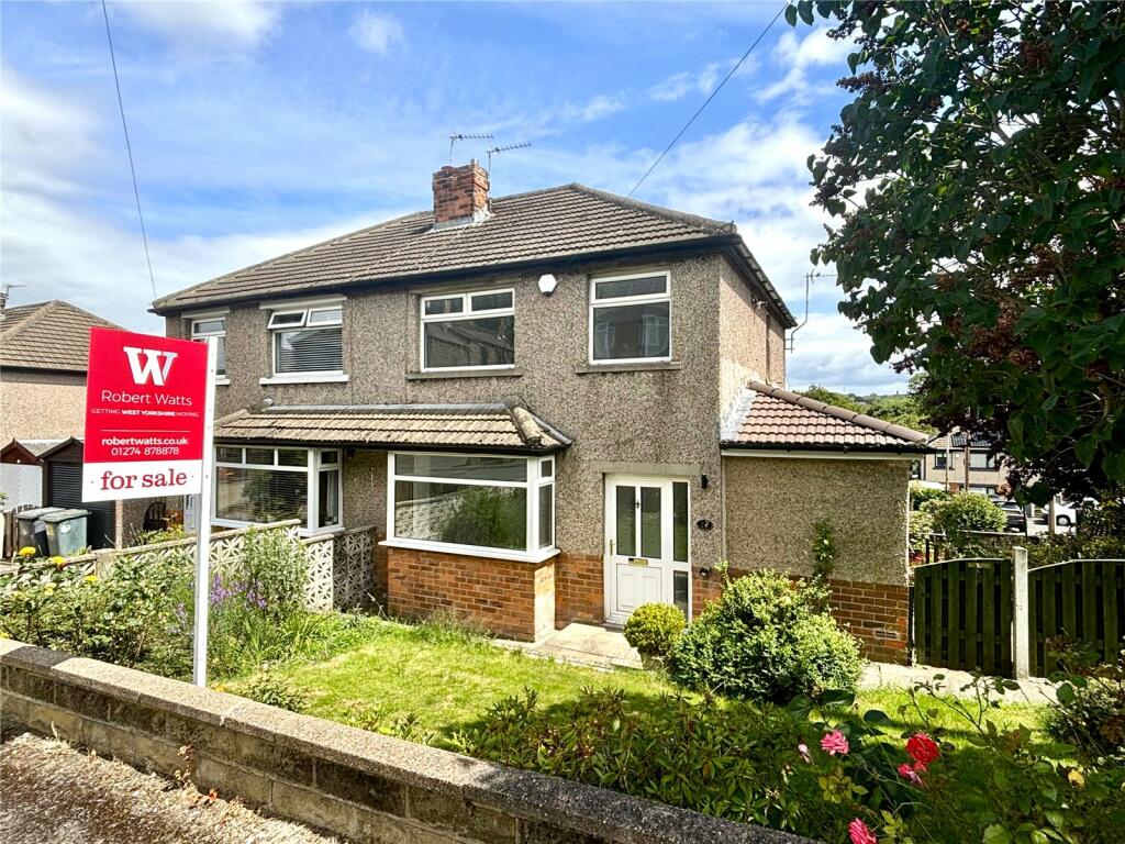 3 bedroom semidetached house for sale in Wesley Street, Cleckheaton