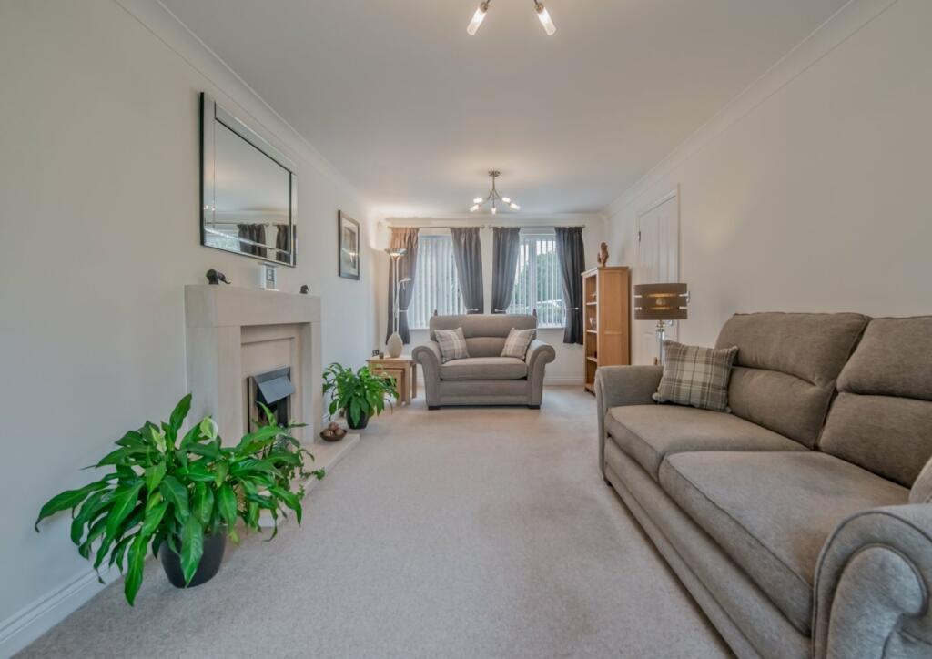 Additional property image - Wadsworth Court, Cleckheaton, BD19