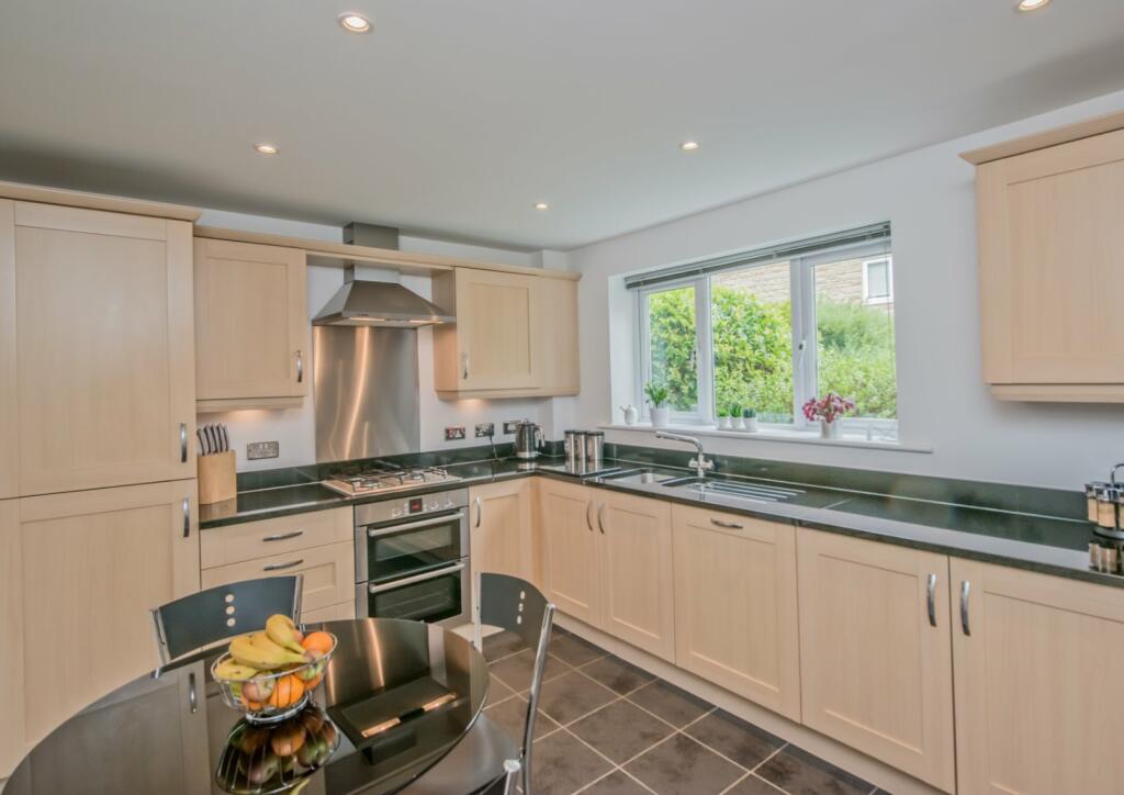 Additional property image - Wadsworth Court, Cleckheaton, BD19