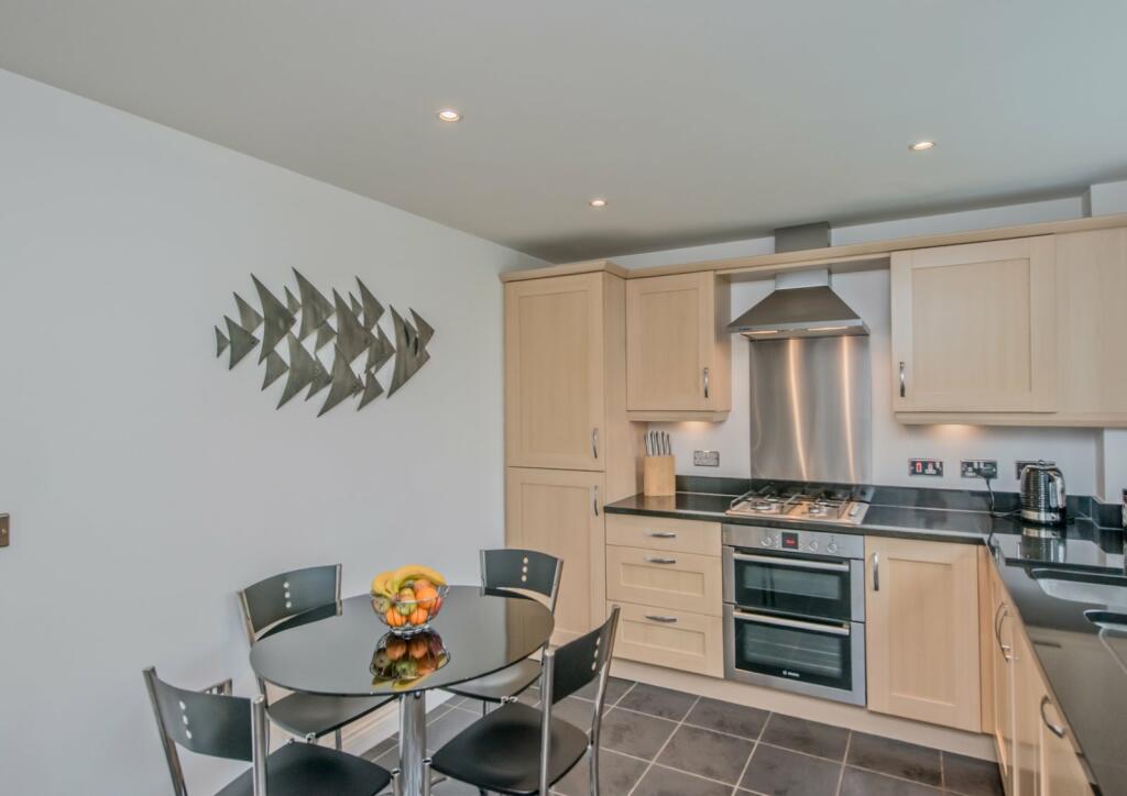 Additional property image - Wadsworth Court, Cleckheaton, BD19