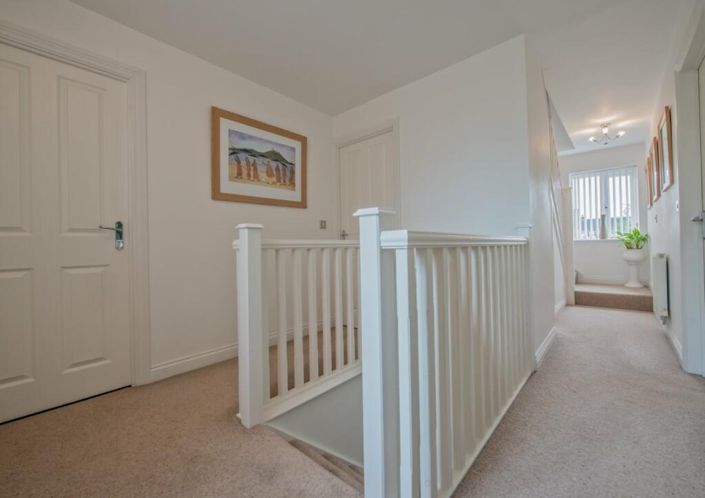 Additional property image - Wadsworth Court, Cleckheaton, BD19