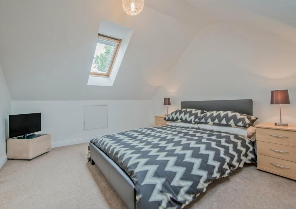 Additional property image - Wadsworth Court, Cleckheaton, BD19