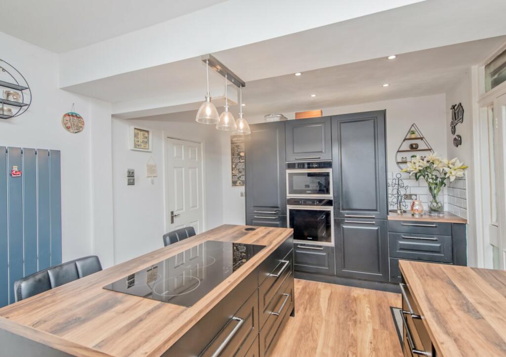 Additional property image - Brookfields Avenue, Wyke, Bradford, BD12