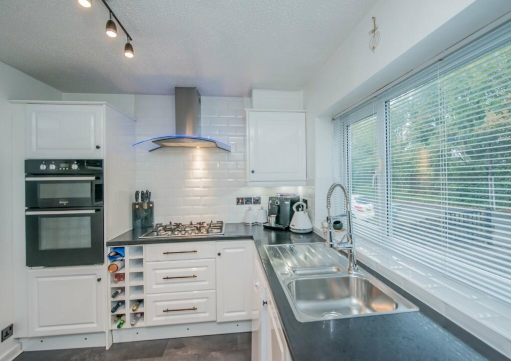 Additional property image - Whitechapel Road, Cleckheaton, BD19