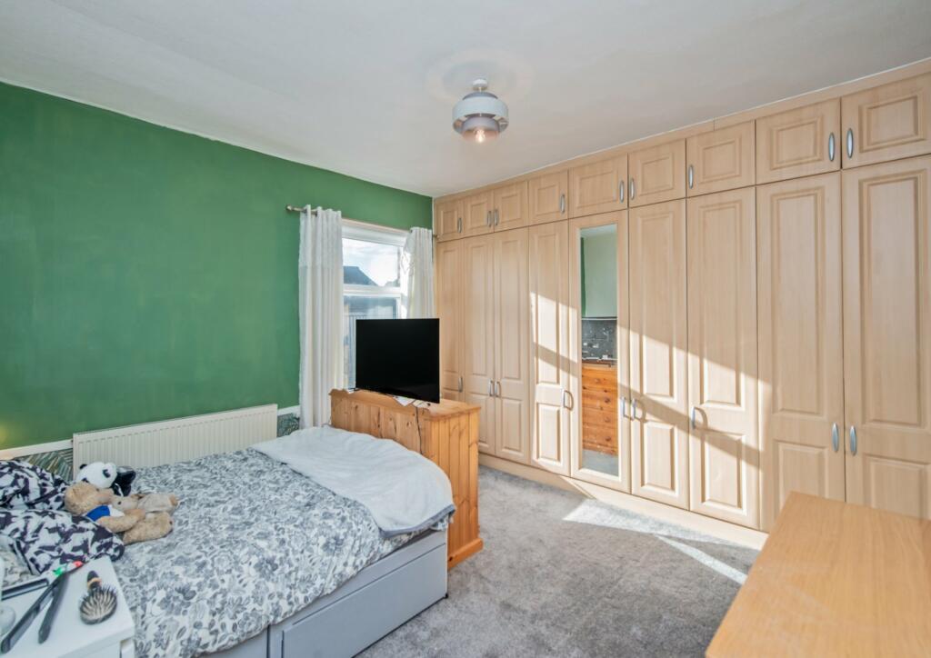 Additional property image - George Street, Cleckheaton, West Yorkshire, BD19
