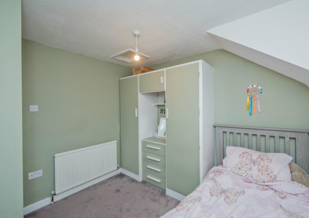 Additional property image - Vine Avenue, Cleckheaton, West Yorkshire, BD19