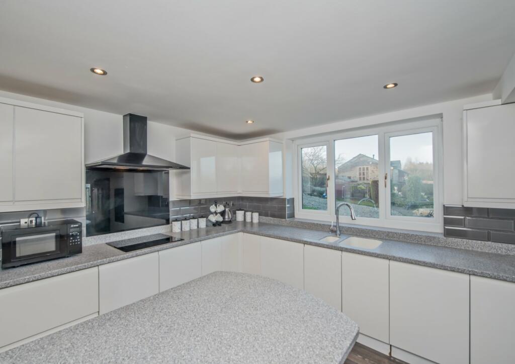 Additional property image - Halifax Road, Cleckheaton, BD19