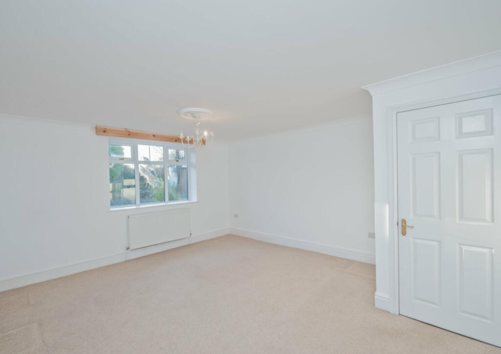Additional property image - Halifax Road, Cleckheaton, BD19