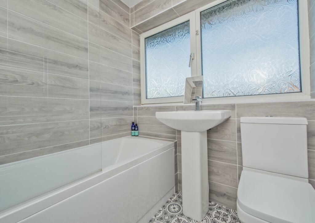 Additional property image - Grange Road, Cleckheaton, West Yorkshire, BD19