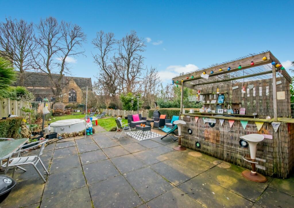 Additional property image - Shirley Grove, Gomersal, Cleckheaton, BD19